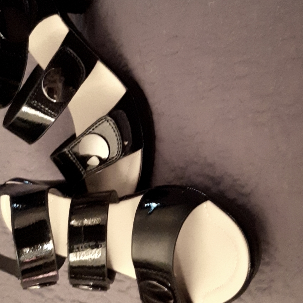 Black Patent heeled sandals with cream foamed insoles